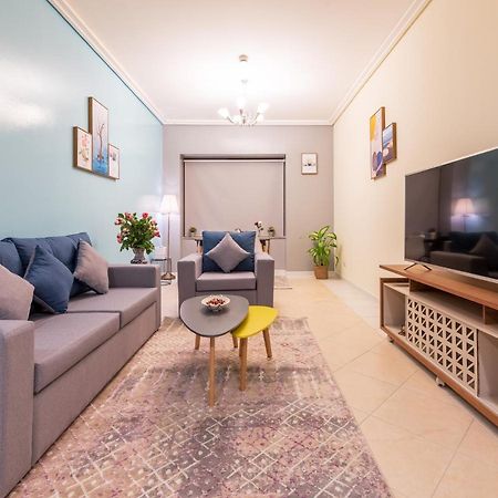 Trinity Holiday Homes - Sheikh Zayed Road Near To Financial Center Metro Station Dubái Exterior foto