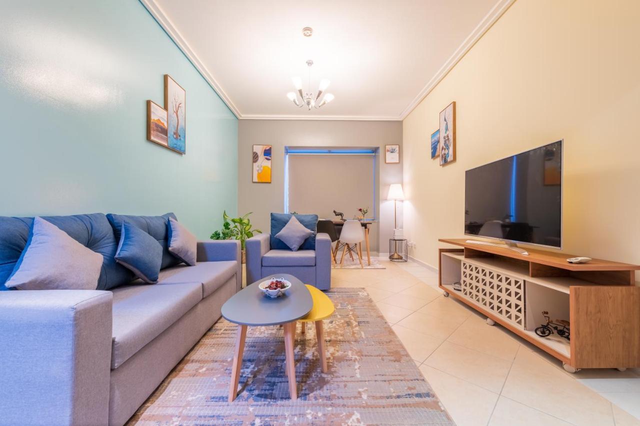 Trinity Holiday Homes - Sheikh Zayed Road Near To Financial Center Metro Station Dubái Exterior foto