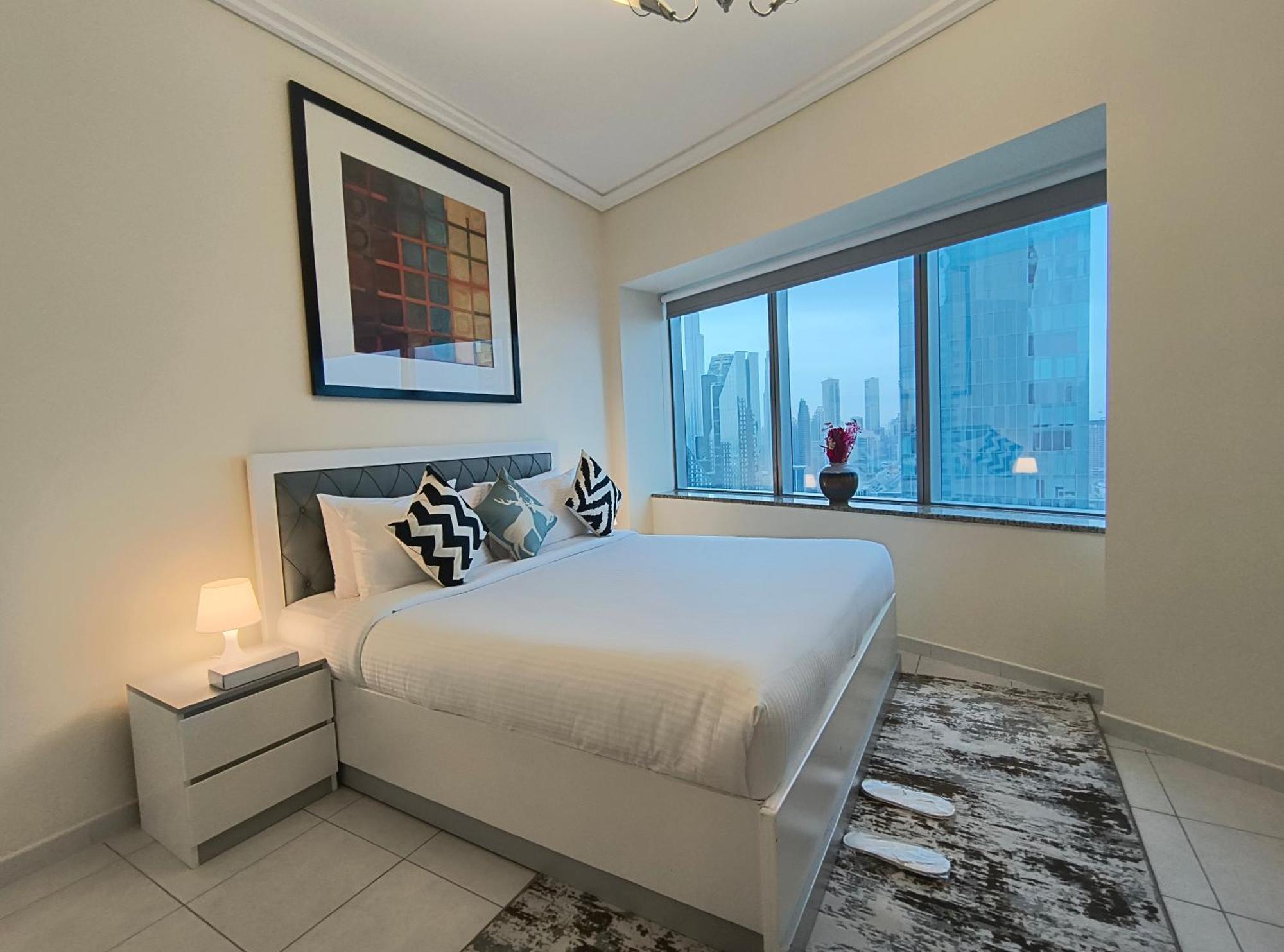 Trinity Holiday Homes - Sheikh Zayed Road Near To Financial Center Metro Station Dubái Exterior foto