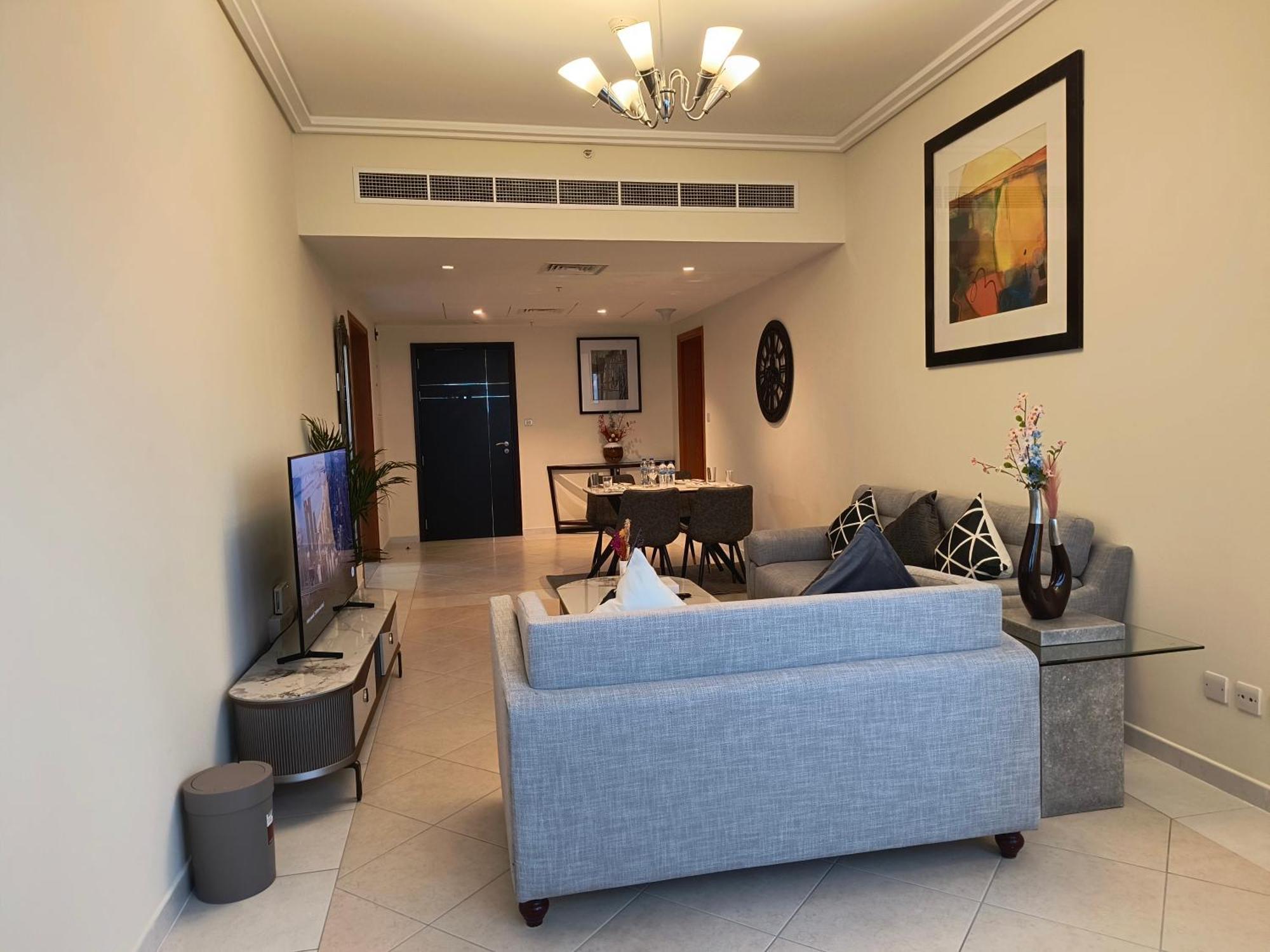 Trinity Holiday Homes - Sheikh Zayed Road Near To Financial Center Metro Station Dubái Exterior foto