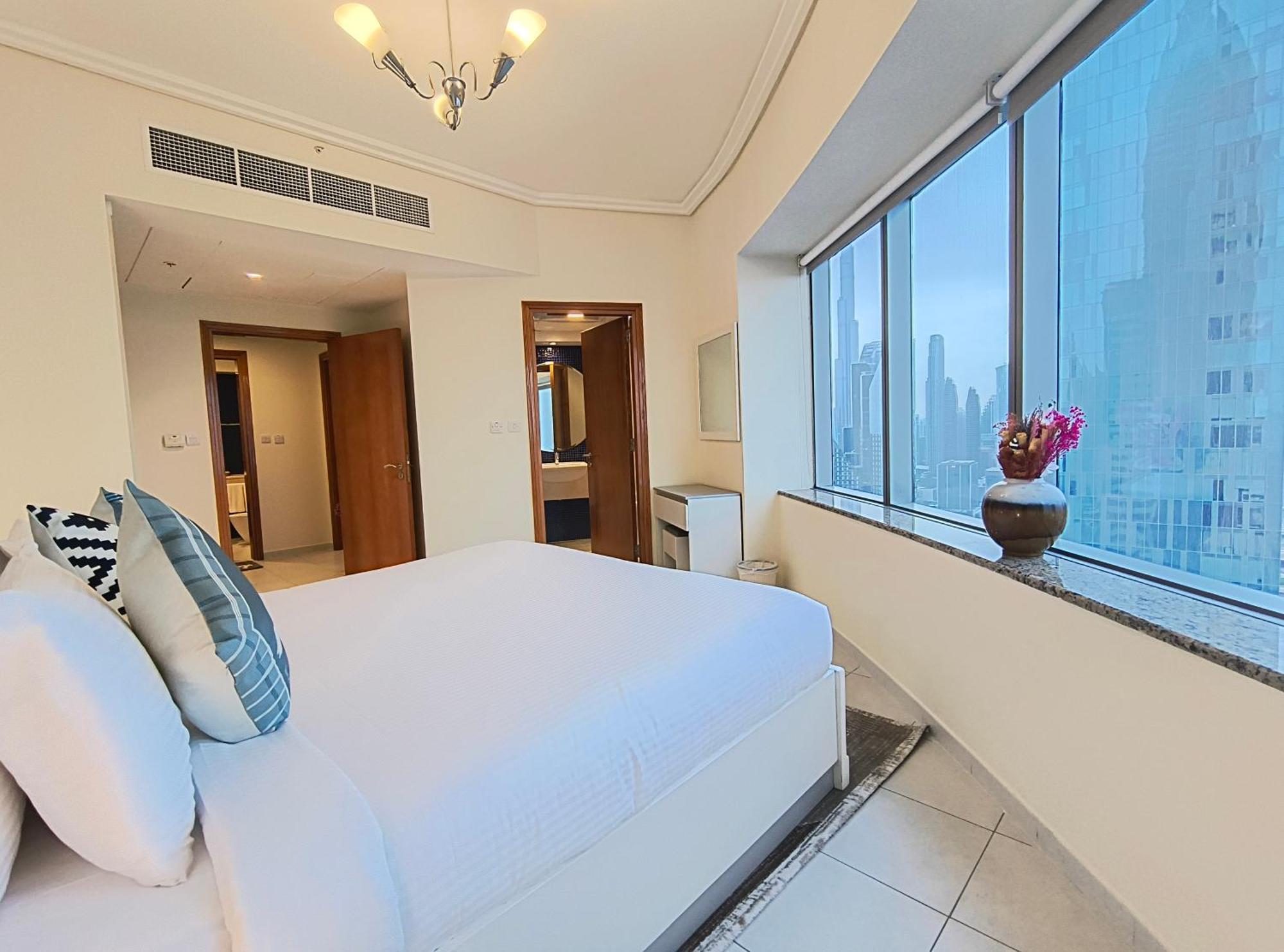 Trinity Holiday Homes - Sheikh Zayed Road Near To Financial Center Metro Station Dubái Exterior foto