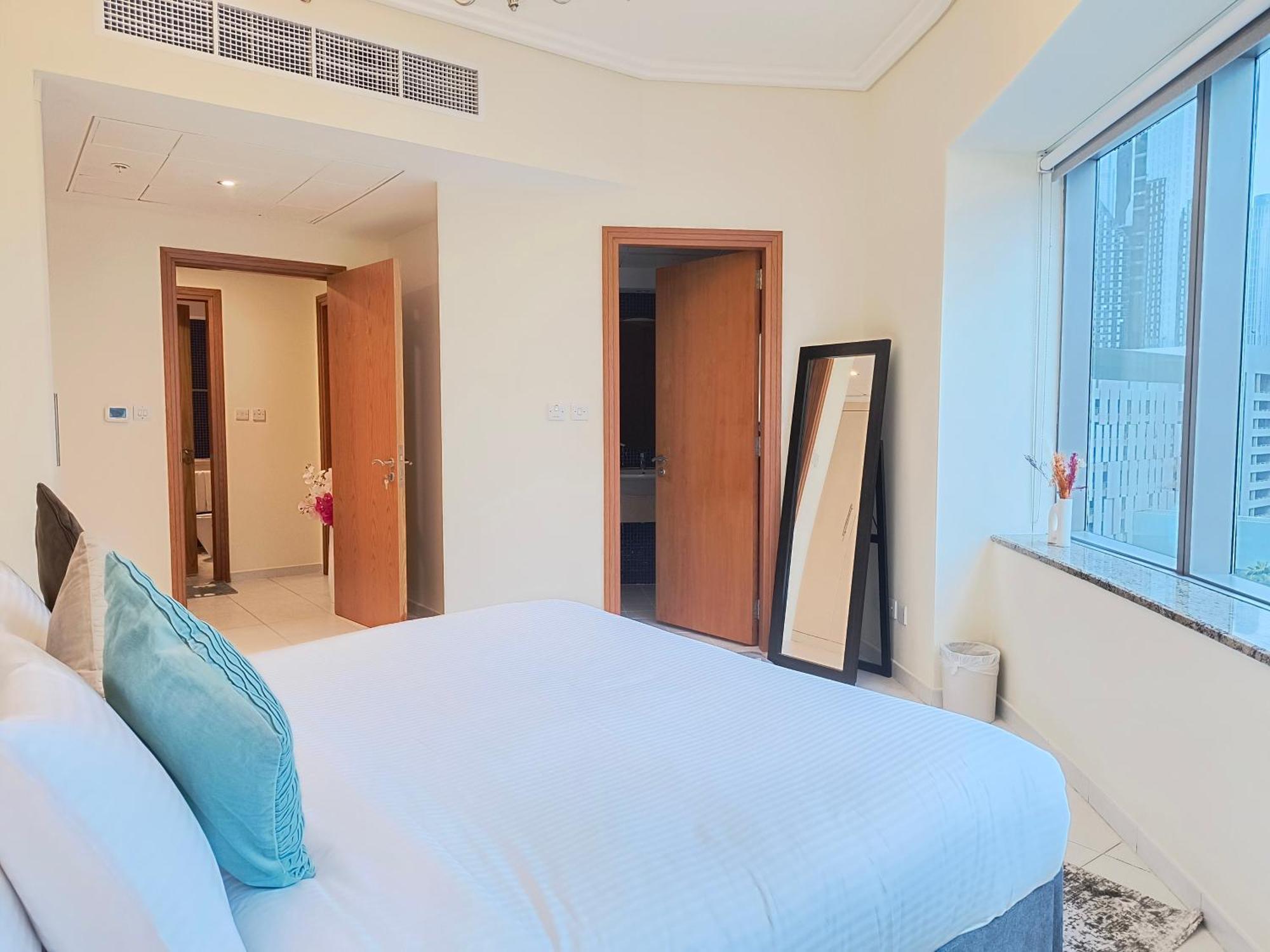 Trinity Holiday Homes - Sheikh Zayed Road Near To Financial Center Metro Station Dubái Exterior foto